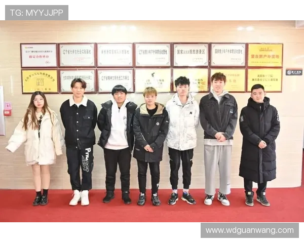 通过问鼎体育官网掌握第一手游戏动态,提升你的游戏体验和竞技水平,成为行业先锋 通过问鼎体育官网掌握第一手游戏动态,提升你的游戏体验和竞技水平,成为行业先锋